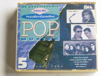 De Geschiedenis van de Nederlandse Pop Muziek Deel 5 (2 CD), Ophalen of Verzenden, Zo goed als nieuw