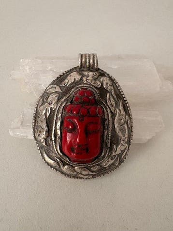 Zilver, Cinnabar - Amulet - Hanger, Antiek en Kunst