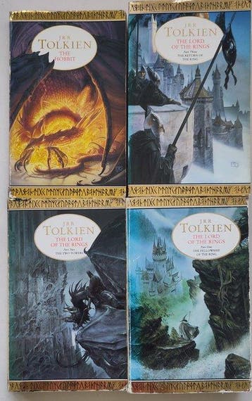 J. R. R. Tolkien - Centenary edition The Hobbit / The Lord