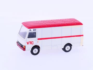 Schaal 1:50 Magirus Deutz Cursor 877 der kleine magirus 9..., Ophalen of Verzenden, Gebruikt