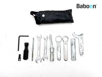 Gereedschapset Honda CBF 600 2004-2006 (CBF600N CBF600S, Motoren, Verzenden, Gebruikt