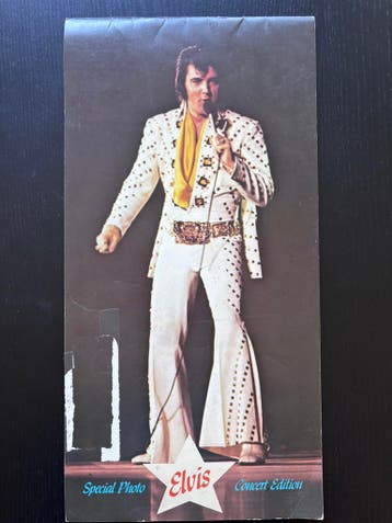 Elvis origineel photo portfolio concert edition (1973), Verzamelen, Ophalen of Verzenden, Gebruikt, Boek, Tijdschrift of Artikel