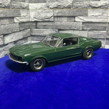 Autoart 1:18 - Modelauto - Ford Mustang GT Fastback, Bullitt, Nieuw
