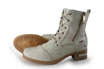 Mustang Veterboots in maat 36 Wit, Verzenden, Wit, Overige typen, Zo goed als nieuw
