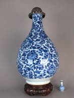 Vaas - Porselein - China - Kangxi (1662-1722) - Zeldzame, Antiek en Kunst
