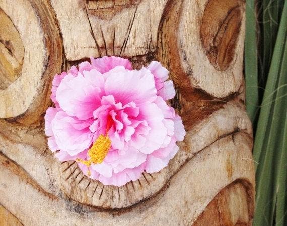 Lila Jo, Pink and White Hibiscus., Sieraden, Tassen en Uiterlijk, Uiterlijk | Haarverzorging, Nieuw, Verzenden