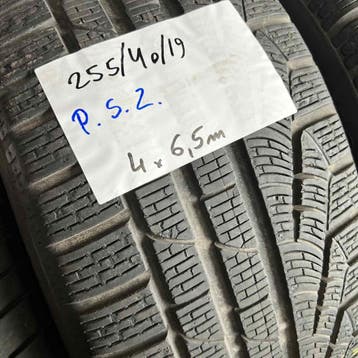 4 x Pirelli 255-40-19 Winterbanden 6,5mm, 19 inch, Gebruikt, 255 mm, Band(en)
