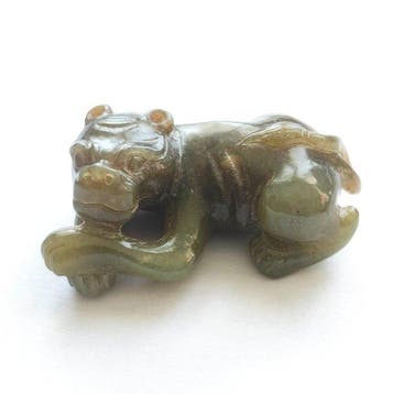 Oud-Chinees Harde steen (jade?) Rustende Tijger Ornamentale