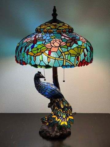 Tiffany tafellamp ROYAL BLUE PEACOCK & DRAGONFLY lamp met 3, Antiek en Kunst, Kunst | Designobjecten