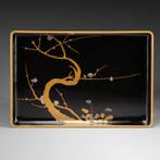 Presentatiedienblad met pruimenbloesem - Gelakt hout,