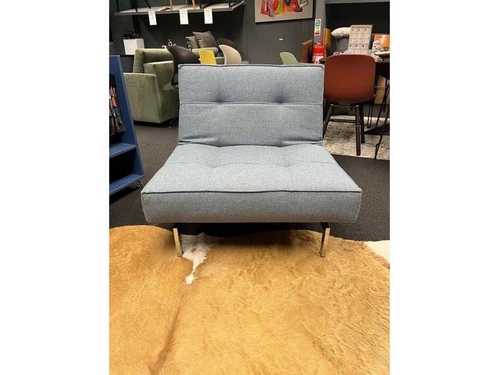 Innovation fauteuil Splitback showroom, Huis en Inrichting, Slaapkamer | Slaapbanken, Nieuw, Ophalen of Verzenden