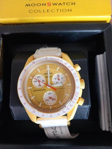 Swatch - MoonSwatch - Mission to the Sun - Zonder, Nieuw