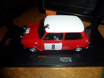 IXO 1:18 - Modelauto - Austin Morris Mini Cooper S rallye No, Nieuw