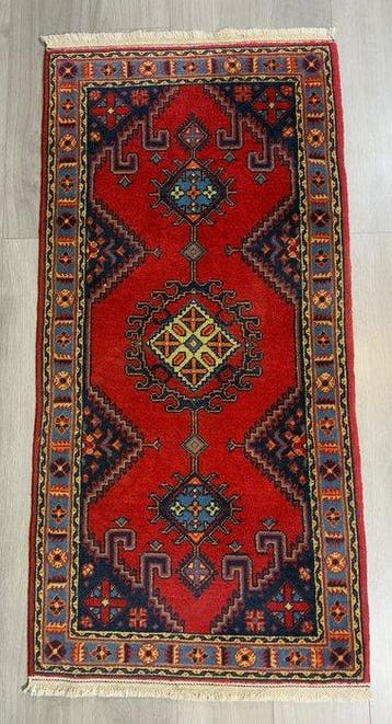 Yahyahli - Vloerkleed - 146 cm - 69 cm, Nieuw