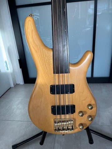 Ibanez - Musician fretless - - Elektrische basgitaar - Japan, Nieuw