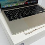 MacBook Air M2 256GB sterrenlicht /krasvrij /99% batt /garan, 256 GB, 2 tot 3 Ghz, Qwerty, 8 GB