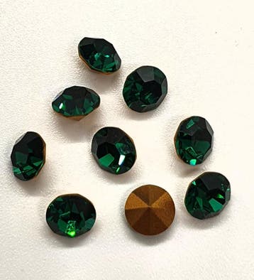 10 x Swarovski puntsteen SS24 Gold Foiled Emerald  5,2mm, Ophalen of Verzenden, Nieuw, Overige typen