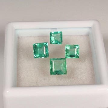 Zonder minimumprijs - 4 pcs Groen Smaragd - 1.57 ct -, Nieuw