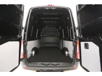 Mercedes-Benz Sprinter 315 CDI 150PK L2H2 | 3500kg, Euro 6, Zwart, Mercedes-Benz, Nieuw
