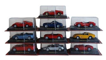 Fabbri 1:43 - Modelauto (10) - Lotto con 10 Ferrari, Nieuw