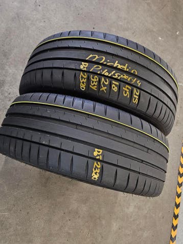 215/45/18 93Y MICHELIN ZOMERBANDEN 6,8MM PROFIEL 2X, Ophalen, 18 inch, Band(en), Personenwagen