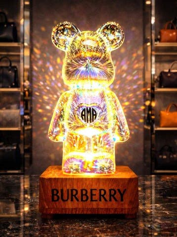 AMA • Pope (1985) - Aurora Borealis - Burberry