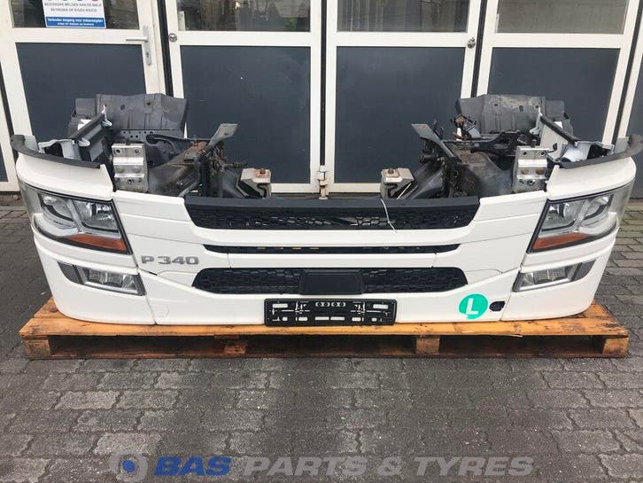 Bumper Scania P-Serie NextGen 2379894, Auto-onderdelen, Vrachtwagen-onderdelen, Gebruikt, Scania, Carrosserie en Plaatwerk, Ophalen