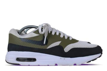 Nike Air Max 1 Ultra Essential Olive Flak • 42.5, Ophalen of Verzenden, Nieuw, Nike, Sneakers of Gympen