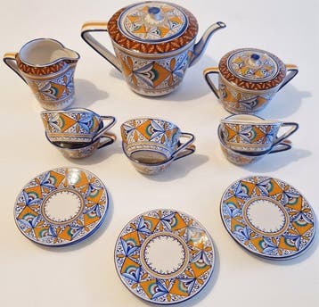 FAENZA - Theeservies - Keramiek - Met de hand geschilderd, Antiek en Kunst