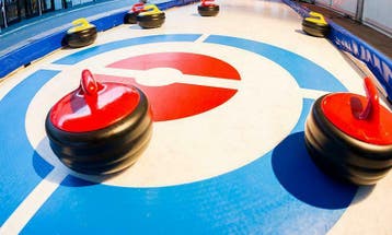 Curlingbaan te huur met echte curlingstenen, Nieuw