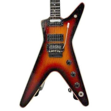 Miniatuur replica Dean gitaar - Dimebag Darrell - Pantera, Ophalen of Verzenden, Nieuw, Pop, Beeldje of Miniatuur