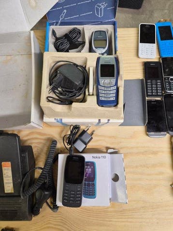Nokia, Samsung, Sony, Apple, Ericsson Nokia 3310 - Mobiele, Nieuw