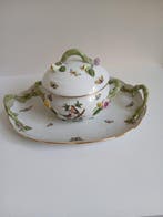Herend - Tureen (2) - rothschild - Biscuit porselein -, Antiek en Kunst