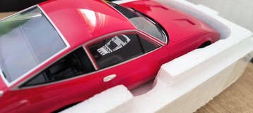 KK-Scale 1:18 - Modelauto - Ferrari 365 GTC/4, Nieuw