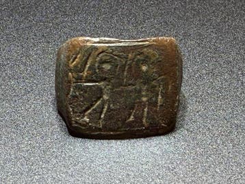 Byzantijns Brons Zeldzame ring met een afbeelding van de met