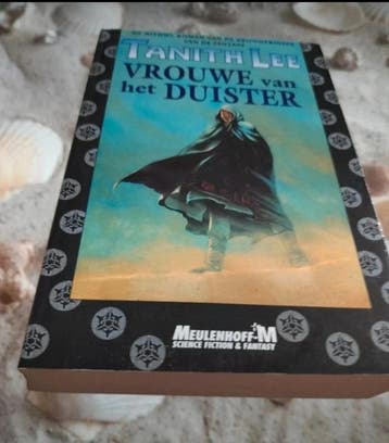 Tanith Lee - Vrouwe van het Duister, Gelezen, Tanith Lee