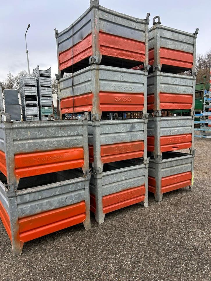 stalen stapelbak, stalen bak, stapelbak, gebruikte bakken,, Doe-het-zelf en Verbouw, Kratten en Dozen, 100 cm of meer, Gebruikt