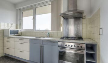 Te Huur 4 Kamer Appartement Hobokenstraat In Breda, Huizen en Kamers, Noord-Brabant, Direct bij eigenaar, Breda, Appartement