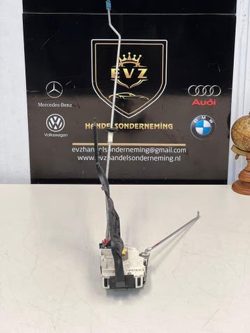 Dodge Ram 1500 Deurslot aandrijving motor rechts achter 2014, Gebruikt, Dodge