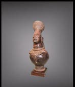 Sculptuur Mangbetu (40 cm) op sokkel - Mangbetu-beeld,