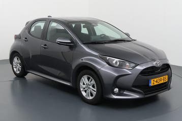 Private Lease - Toyota Yaris - Hybrid 115 Active 5d, Gebruikt, Met garantie (alle), Hybride Elektrisch/Benzine, Yaris