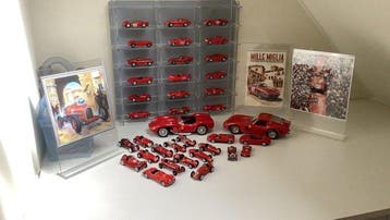 Rio, Brumm, Box Models 1:43 - Model raceauto (38) - Ferrari, Nieuw