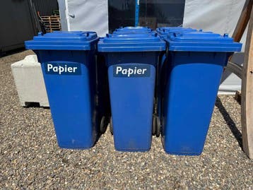 Blauwe afvalcontainer 240L (Afvalverwerking, Diverse), Huis en Inrichting, Woonaccessoires | Prullenbakken, Verzenden, Nieuw