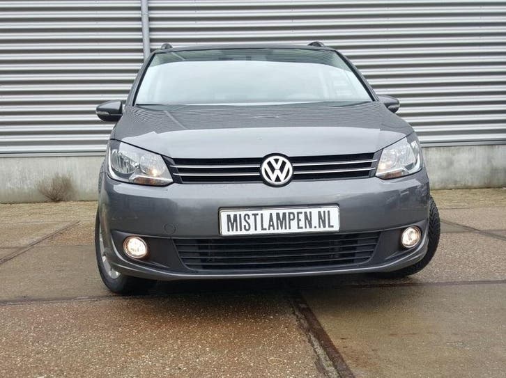 VW Touran 2010-2015 Compleet Mistlampset (Mistlampsets), Auto-onderdelen, Verlichting, Nieuw, Volkswagen, Verzenden