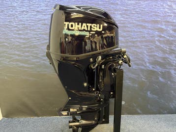 “Tohatsu 60 pk| Buitenboordmotor| Nieuwstaat”, Viertaktmotor, Ophalen of Verzenden, Zo goed als nieuw, 30 pk of meer