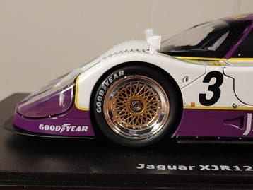 CMR 1:18 - Model raceauto - Jaguar XJR12 #3 Silk Cut -, Nieuw