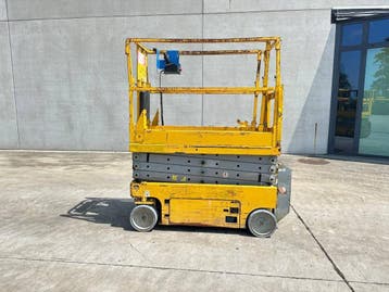 Veiling: Schaarlift Genie GS-1932 Elektrisch 2008, Zakelijke goederen, Machines en Bouw | Liften, Steigers en Ladders, Ophalen