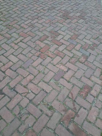 Oude gebakken keiformaten Miste (op pallets), Ophalen of Verzenden, Gebruikt, Keramiek, Klinkers