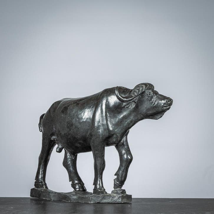 Beeld van een Buffel, Antiek en Kunst, Kunst | Beelden en Houtsnijwerken, Ophalen of Verzenden