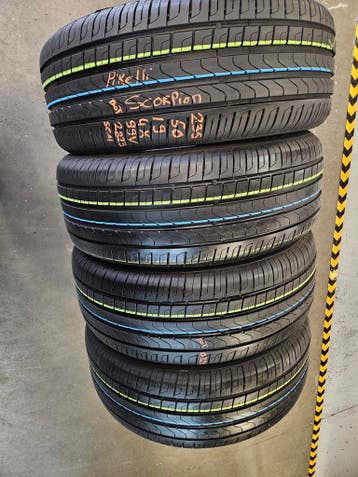 235/50/19 99V PIRELLI ZOMERBANDEN 8MM PROFIEL DEMO 4X, Gebruikt, 235 mm, Band(en), Personenwagen
